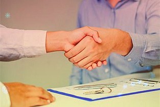 澳门首颗科技试验卫星“澳科一号”将于明年上半年发射，为世界首颗低倾角、低